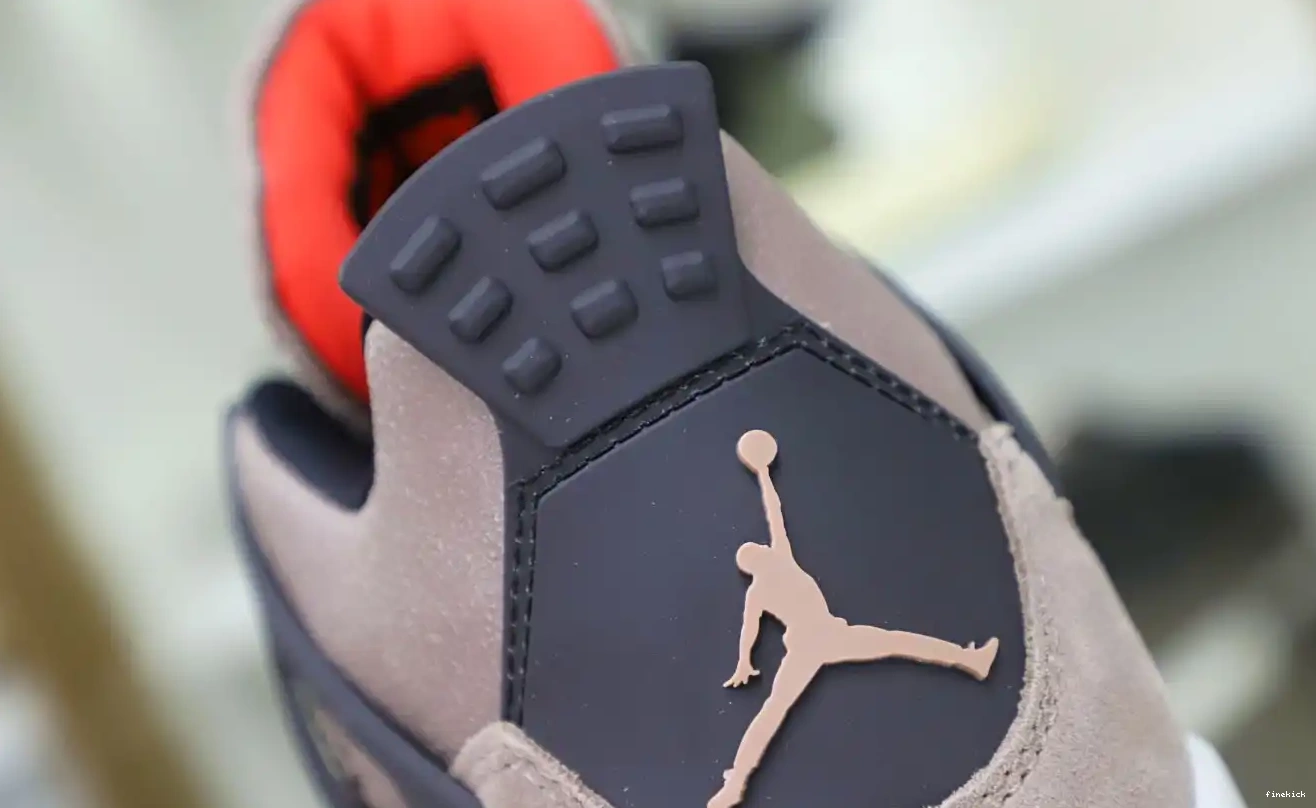 JORDAN 4 RETRO 'TAUPE HAZE' AIR 0706